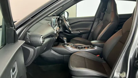 NISSAN JUKE 1.6 Hybrid N-Connecta Auto