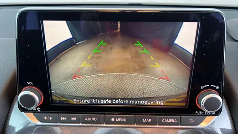 NISSAN JUKE 1.6 Hybrid N-Connecta Auto