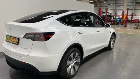 TESLA MODEL Y Long Range AWD Auto