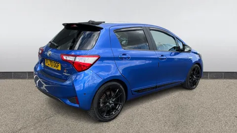 TOYOTA YARIS 1.5 Hybrid GR-Sport CVT