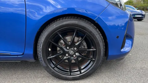 TOYOTA YARIS 1.5 Hybrid GR-Sport CVT