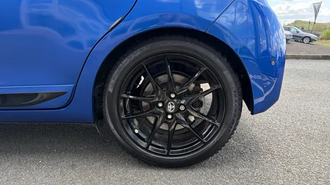 TOYOTA YARIS 1.5 Hybrid GR-Sport CVT