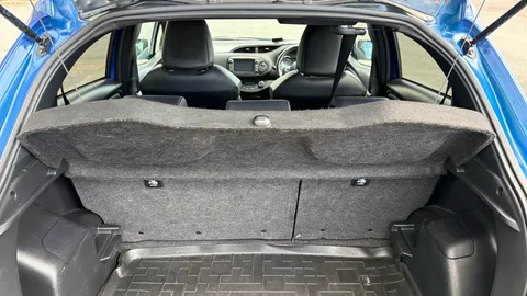 TOYOTA YARIS 1.5 Hybrid GR-Sport CVT