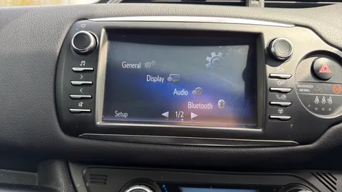 TOYOTA YARIS 1.5 Hybrid GR-Sport CVT