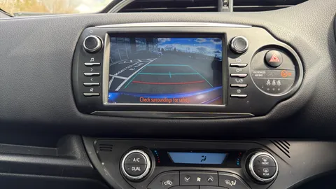 TOYOTA YARIS 1.5 Hybrid GR-Sport CVT