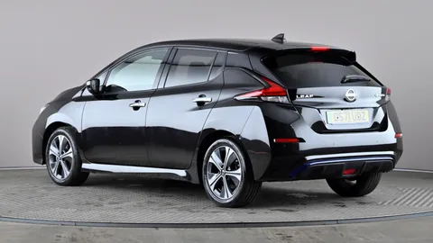 NISSAN LEAF 110kW N-Connecta 40kWh Auto