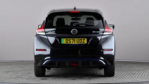 NISSAN LEAF 110kW N-Connecta 40kWh Auto