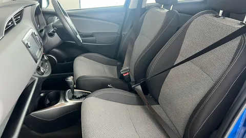 TOYOTA YARIS 1.5 Hybrid Icon CVT