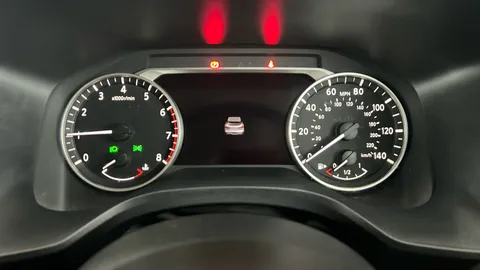 Nissan Qashqai 1.3 DiG-T MH Acenta Premium 5dr