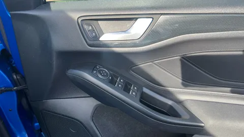 FORD FOCUS 1.0 EcoBoost 125 ST-Line Nav