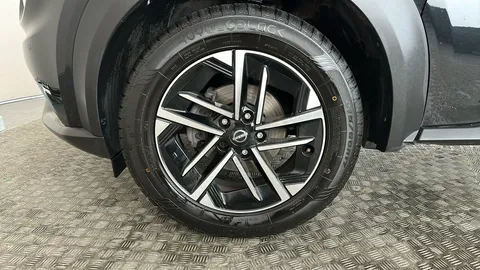 Nissan Juke 1.0 DiG-T N-Connecta