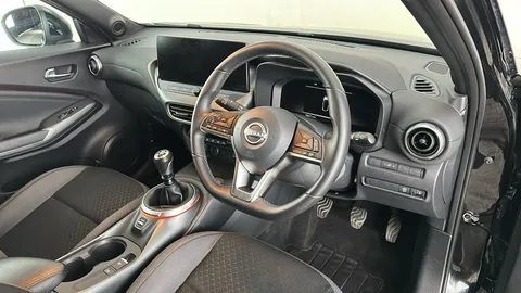 Nissan Juke 1.0 DiG-T N-Connecta
