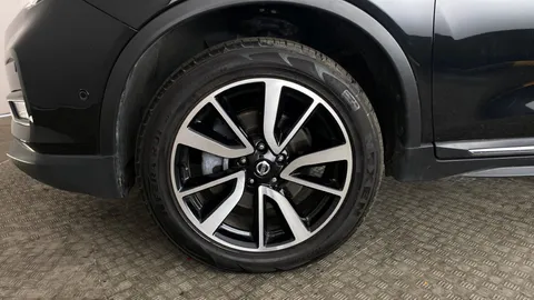 NISSAN X-TRAIL 1.7 dCi Tekna [7 Seat]