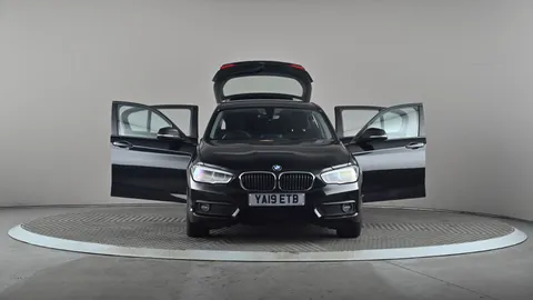 BMW 1 SERIES 116d SE Business [Nav/Servotronic]