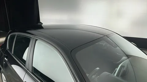 BMW 1 SERIES 116d SE Business [Nav/Servotronic]