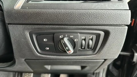 BMW 1 SERIES 116d SE Business [Nav/Servotronic]