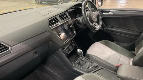 Volkswagen Tiguan 2.0 TDi 150 4Motion R-Line 5dr DSG