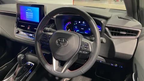 Toyota Corolla 1.8 VVT-i Hybrid GR Sport CVT
