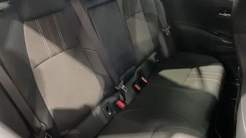 Toyota Corolla 1.8 VVT-i Hybrid GR Sport CVT