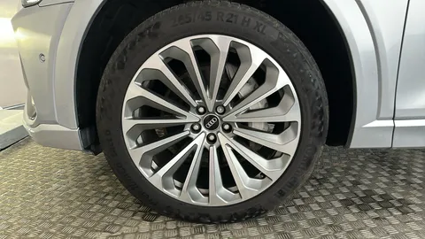 AUDI E-TRON 230kW 50 Quattro 71kWh S Line Auto