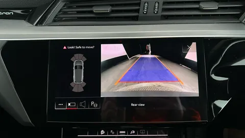 AUDI E-TRON 230kW 50 Quattro 71kWh S Line Auto