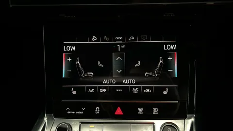 AUDI E-TRON 230kW 50 Quattro 71kWh S Line Auto