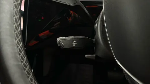 AUDI E-TRON 230kW 50 Quattro 71kWh S Line Auto