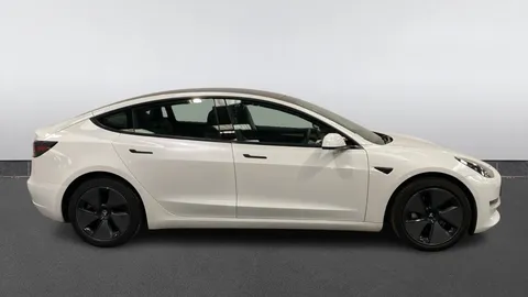 Tesla                     Model 3 Long Range AWD Auto
