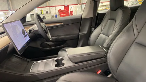 Tesla                     Model 3 Long Range AWD Auto