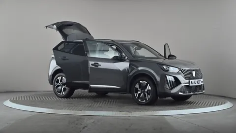 PEUGEOT 2008 1.2 PureTech 130 Allure