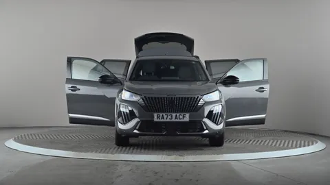 PEUGEOT 2008 1.2 PureTech 130 Allure