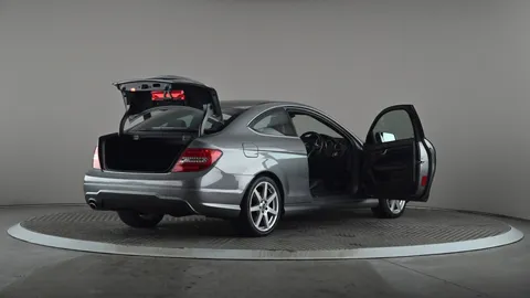 MERCEDES-BENZ C CLASS C250 CDI BlueEFFICIENCY AMG Sport Auto