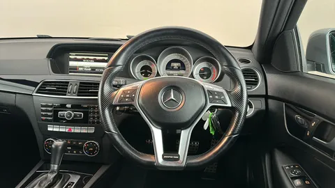 MERCEDES-BENZ C CLASS C250 CDI BlueEFFICIENCY AMG Sport Auto