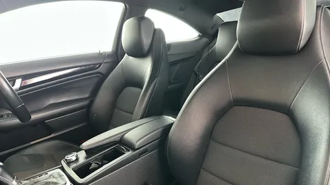 MERCEDES-BENZ C CLASS C250 CDI BlueEFFICIENCY AMG Sport Auto