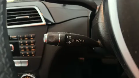 MERCEDES-BENZ C CLASS C250 CDI BlueEFFICIENCY AMG Sport Auto