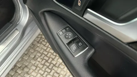 MERCEDES-BENZ C CLASS C250 CDI BlueEFFICIENCY AMG Sport Auto