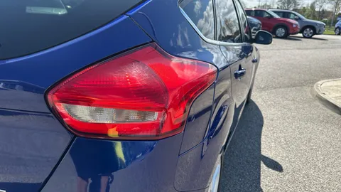 Ford Focus 1.0 EcoBoost 125 Zetec Edition 5dr