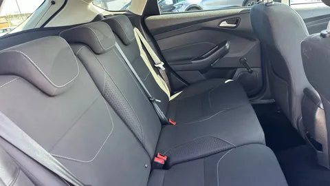 Ford Focus 1.0 EcoBoost 125 Zetec Edition 5dr