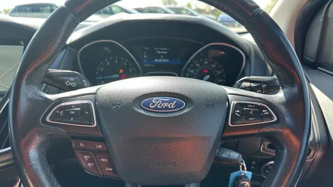 Ford Focus 1.0 EcoBoost 125 Zetec Edition 5dr