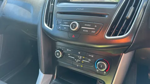 Ford Focus 1.0 EcoBoost 125 Zetec Edition 5dr