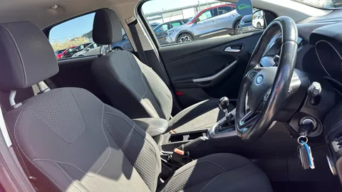 Ford Focus 1.0 EcoBoost 125 Zetec Edition 5dr