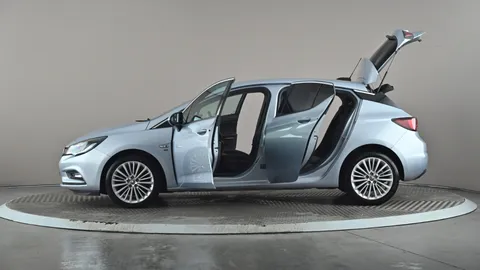 Vauxhall Astra 1.4T 16V 150 Elite 5dr