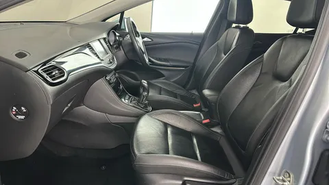 Vauxhall Astra 1.4T 16V 150 Elite 5dr