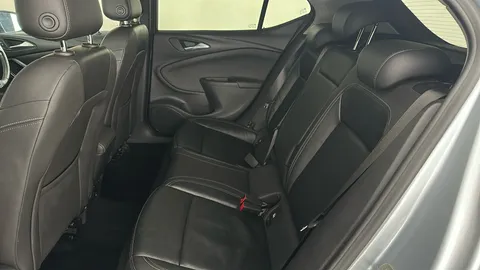 Vauxhall Astra 1.4T 16V 150 Elite 5dr