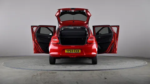 SUZUKI SWIFT 1.0 Boosterjet SHVS SZ5