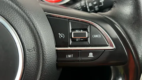 SUZUKI SWIFT 1.0 Boosterjet SHVS SZ5