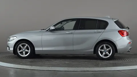 BMW 1 Series 118d SE 5dr [Nav] Step Auto