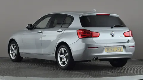 BMW 1 Series 118d SE 5dr [Nav] Step Auto