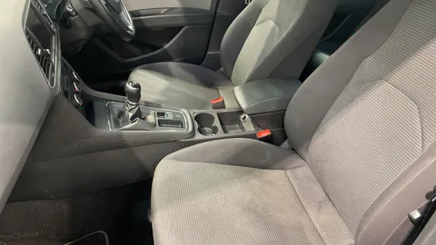 SEAT Leon 1.0 TSI SE Dynamic [EZ]