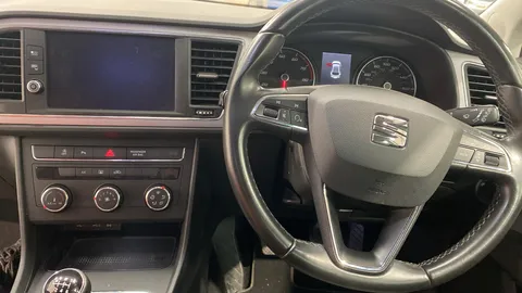 SEAT Leon 1.0 TSI SE Dynamic [EZ]